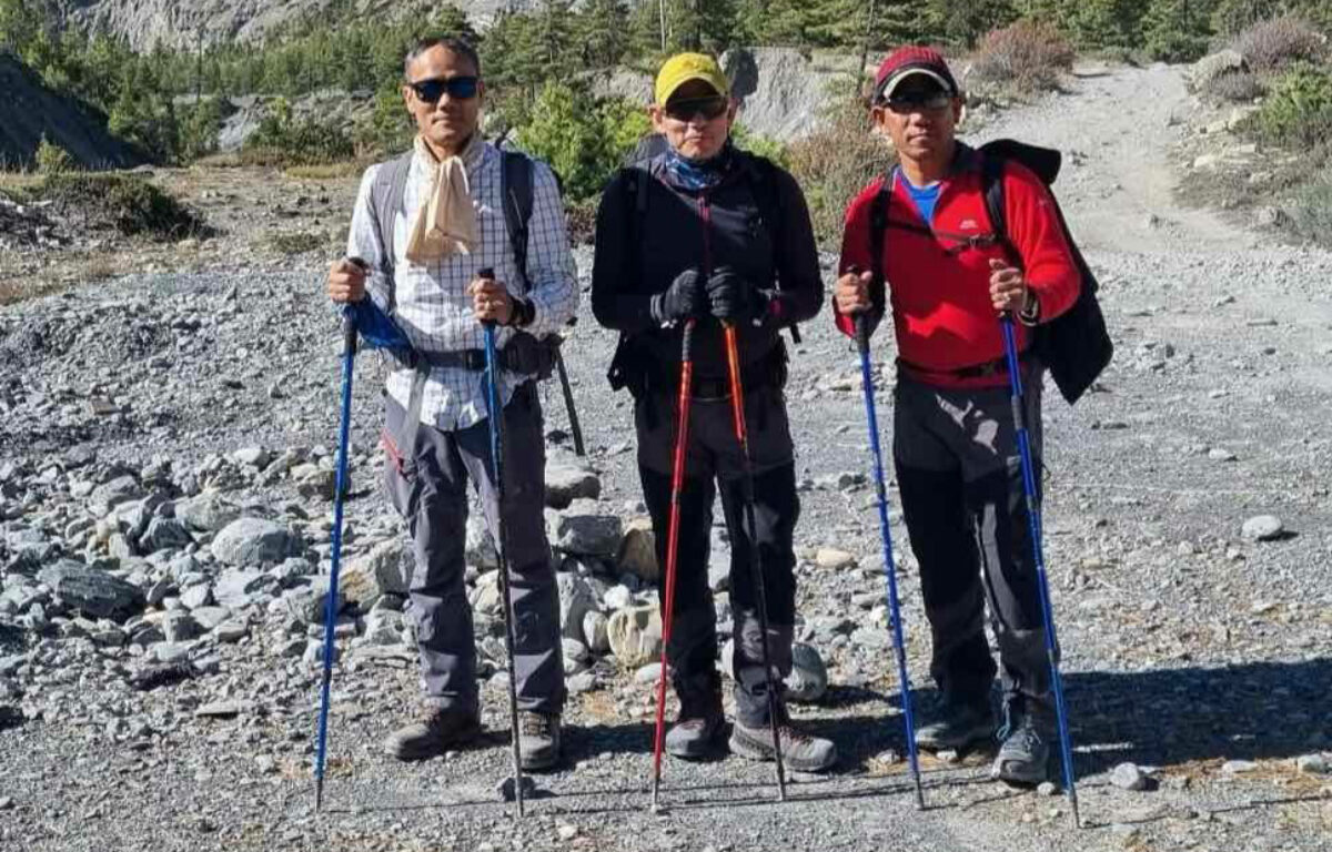 BGN Recruiting officers trek the Annapurna Trail Oct 24